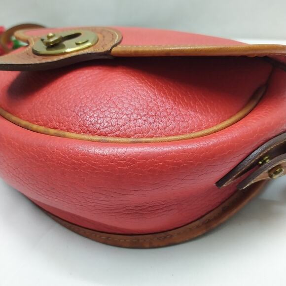 Dooney & Bourke All Weather Leather Red Flap Closure Crossbody Bag - Vintage - Picture 15 of 16